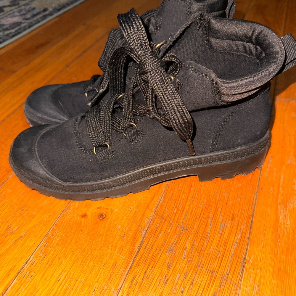 Rocket Dog Black Durable Ankle Boots